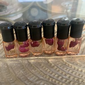 Me Makeover Essentials Essential glass roller mini bottle